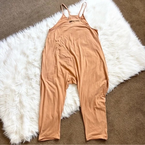 FP Movement Hot Shot Jumpsuit Toasted Coconut Medium M - Picture 5 of 6